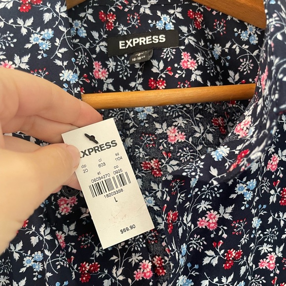 EXPRESS slim fit floral button down - Picture 6 of 7